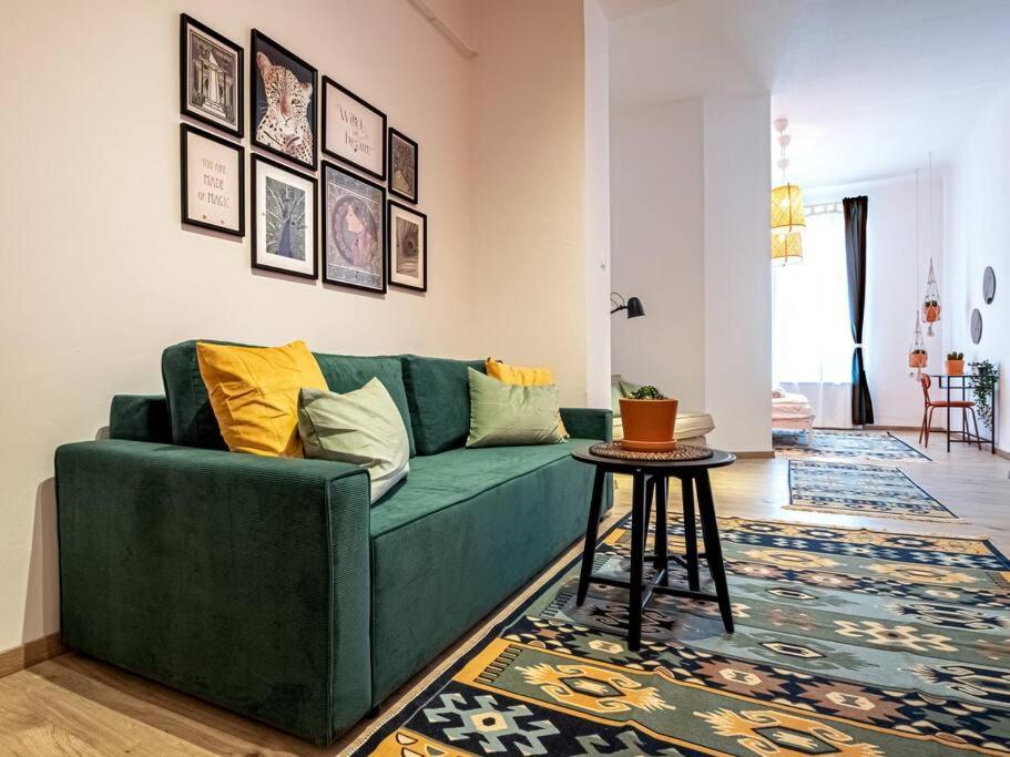 Mexicopo Apartment With Garage ブダペスト エクステリア 写真